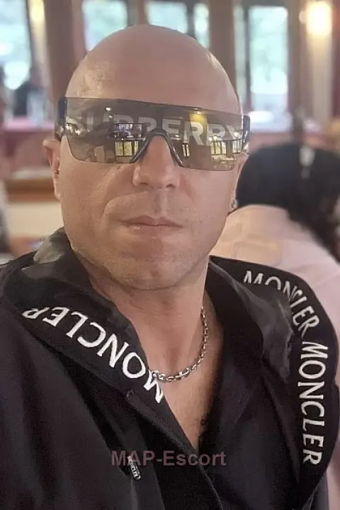 Diego, foto del profilo 4 di 6